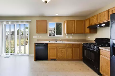 Kitchen - 6820 Ayre Dr, Mchenry, IL 60050 photo 3 of 3