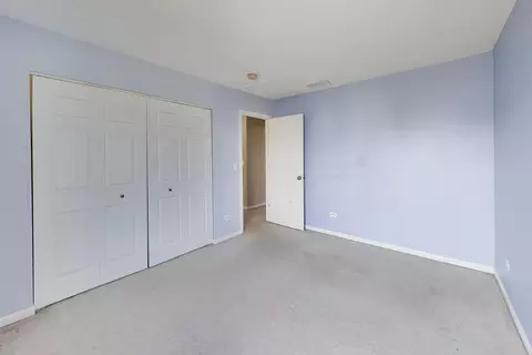 Bedroom - 6820 Ayre Dr, Mchenry, IL 60050 photo 3 of 5