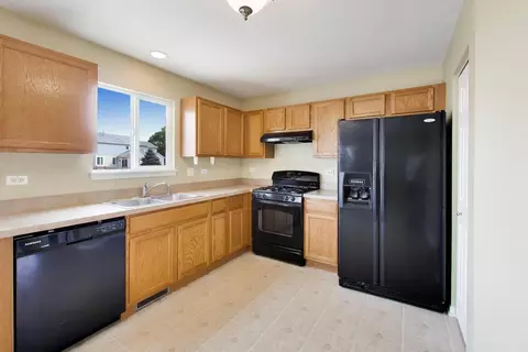 Kitchen - 6820 Ayre Dr, Mchenry, IL 60050 photo 1 of 3