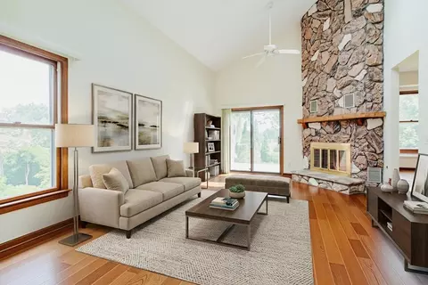 Living - 358 E Beech Dr, Schaumburg, IL 60193 photo 2 of 2