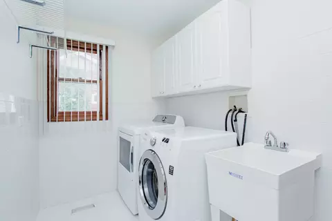 Other - 358 E Beech Dr, Schaumburg, IL 60193 photo 1 of 4