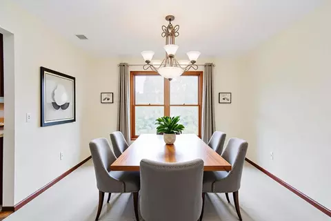 Dining - 358 E Beech Dr, Schaumburg, IL 60193 photo 1 of 1