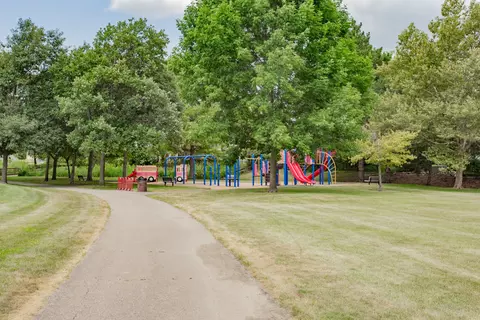 Other - 358 E Beech Dr, Schaumburg, IL 60193 photo 4 of 4