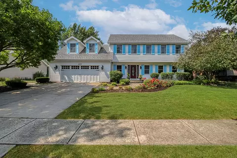 1107 Rosewood St, Shorewood, IL 60404