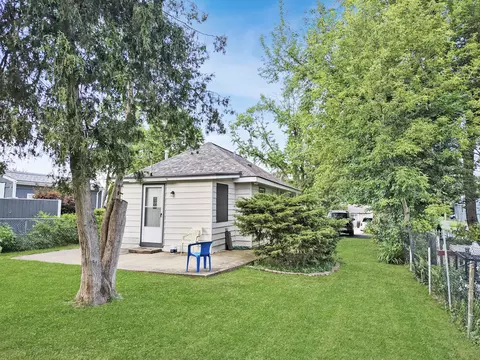 Exterior - 4919 Parkview Dr, Mccullom Lake, IL 60050 photo 2 of 4