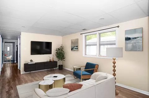 Living - 4919 Parkview Dr, Mccullom Lake, IL 60050 photo 1 of 3
