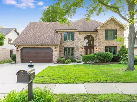 204 Rosedale Ct, Bloomingdale, IL 60108