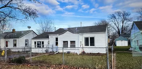3042 Horton St, Rockford, IL 61109