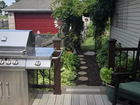 Exterior - 8404 Squirrel Dr, Spring Grove, IL 60081 photo 5 of 11