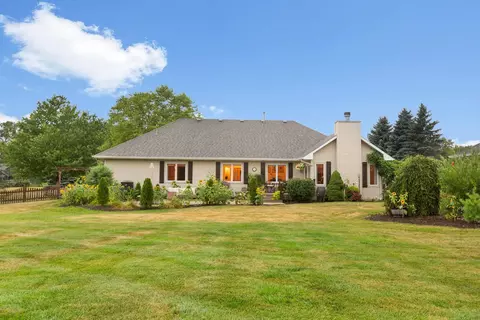 Exterior - 8404 Squirrel Dr, Spring Grove, IL 60081 photo 9 of 11