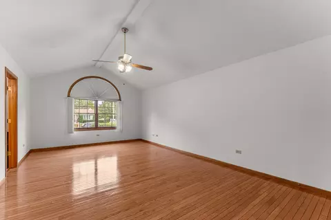 Living - 5037 W Herbert Ct, Monee, IL 60449 photo 6 of 6