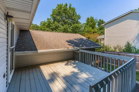 Exterior - 2516 Timber View Dr, Bloomington, IL 61701 photo 7 of 16