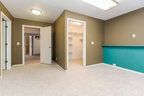 Bedroom - 2516 Timber View Dr, Bloomington, IL 61701 photo 10 of 11