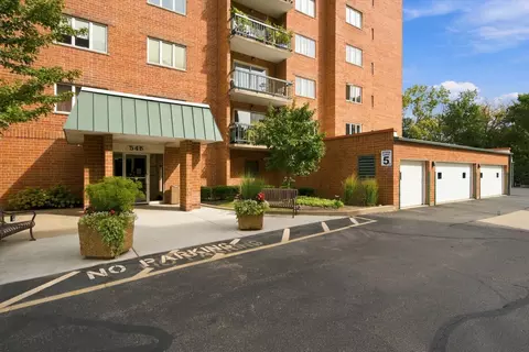 Exterior - 545 S River Rd #505, Des Plaines, IL 60016 photo 4 of 6
