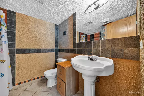 Bath - 7288 W 83rd St, Bridgeview, IL 60455 photo 3 of 3