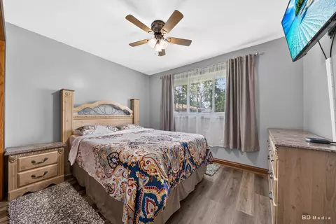 Bedroom - 7288 W 83rd St, Bridgeview, IL 60455 photo 1 of 4