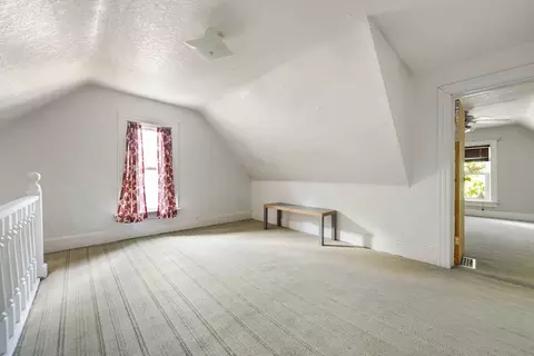 Bedroom - 550 W Henry St, Kankakee, IL 60901 photo 2 of 4