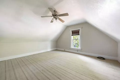 Bedroom - 550 W Henry St, Kankakee, IL 60901 photo 3 of 4