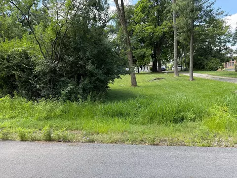 8625 Meadowbrook Dr, Burr Ridge, IL 60527 photo 2