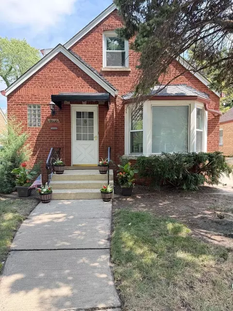 7119 N Merrimac Ave, Chicago, IL 60646