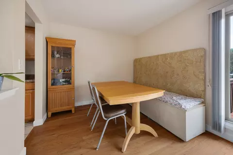Dining - 369 Cedar Tree Ct, Hoffman Estates, IL 60169 photo 1 of 2