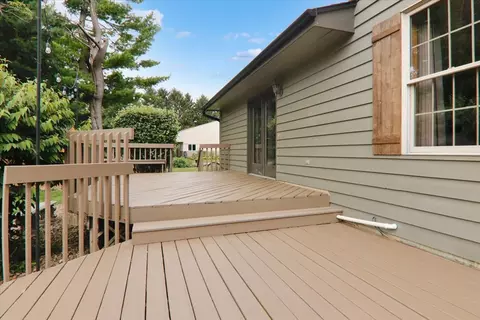 Exterior - 302 Ceilo View St, Colfax, IL 61728 photo 5 of 8