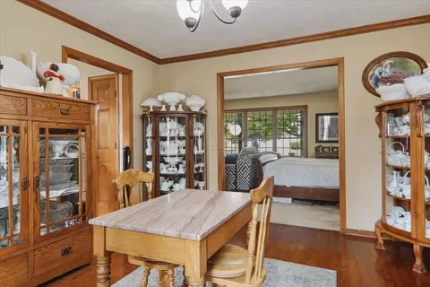 Dining - 302 Ceilo View St, Colfax, IL 61728 photo 2 of 2