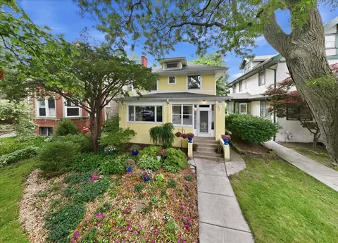 1527 W Juneway Ter, Chicago, IL 60626