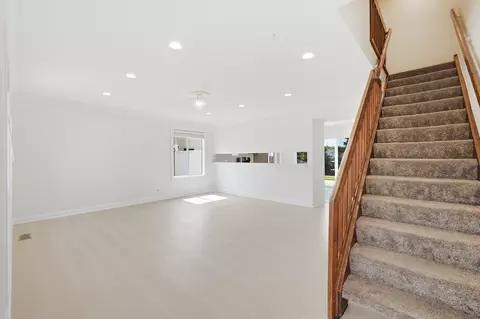 Living - 1320 Burns Dr, Elgin, IL 60120 photo 3 of 7