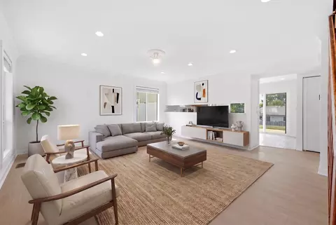 Living - 1320 Burns Dr, Elgin, IL 60120 photo 1 of 7