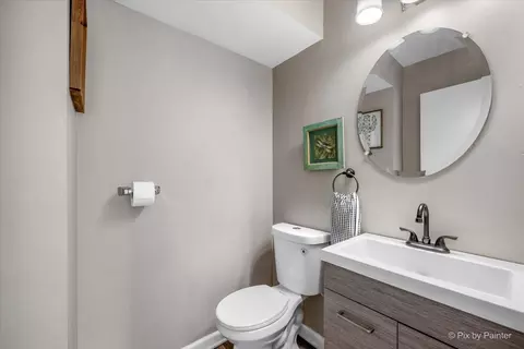 Bath - Undisclosed, Plainfield, IL 60586 photo 1 of 3