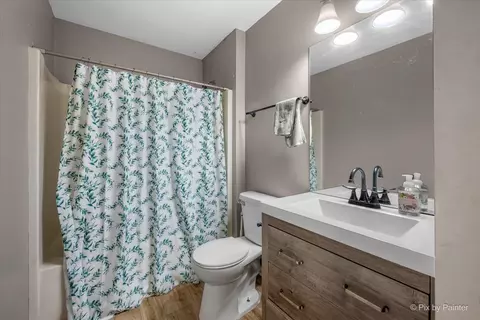 Bath - Undisclosed, Plainfield, IL 60586 photo 3 of 3