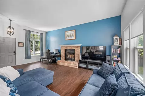 Living - Undisclosed, Plainfield, IL 60586 photo 3 of 3