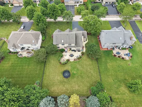 View/Area - 651 Clover Dr, Algonquin, IL 60102 photo 4 of 7