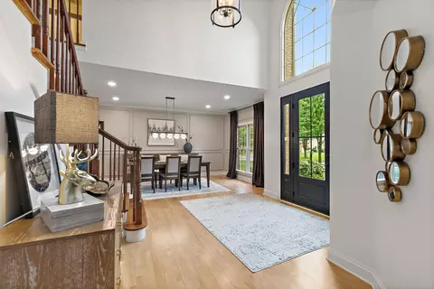 Entry Way - 651 Clover Dr, Algonquin, IL 60102 photo 2 of 4