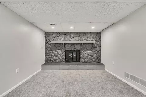 Living - 4809 50th Ave, Moline, IL 61265 photo 2 of 2