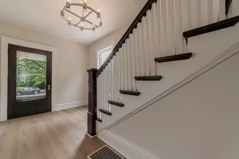 Entry Way - 719 5th St, Aurora, IL 60505 photo 2 of 2