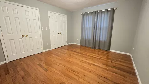 Bedroom - 2530 S Pine St, Centralia, IL 62801 photo 2 of 6
