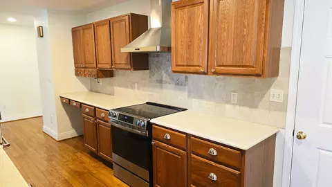 Kitchen - 2530 S Pine St, Centralia, IL 62801 photo 3 of 5