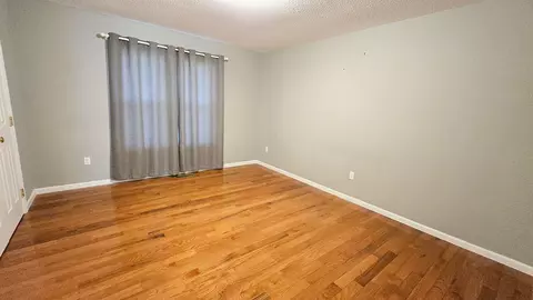 Bedroom - 2530 S Pine St, Centralia, IL 62801 photo 3 of 6