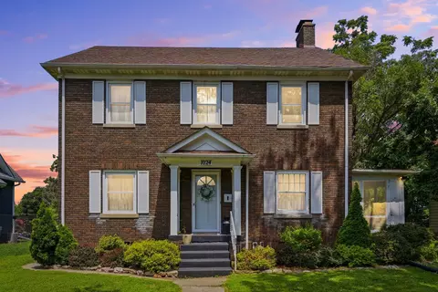1024 W 15th St, Davenport, IA 52804