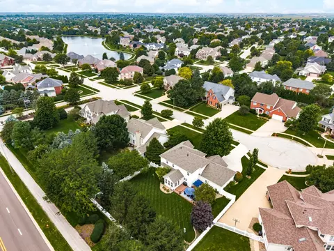 View/Area - 15 Strawberry Rd, Bloomington, IL 61704 photo 2 of 2