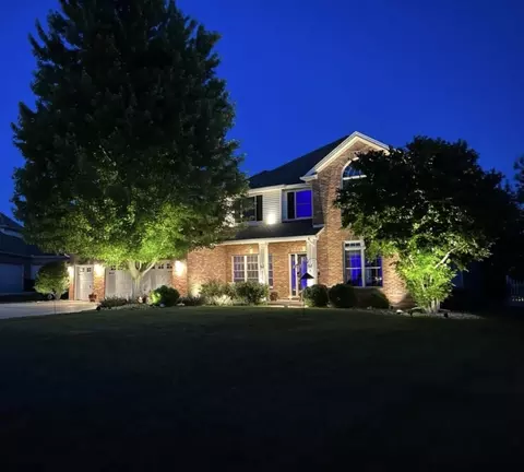 Exterior - 15 Strawberry Rd, Bloomington, IL 61704 photo 6 of 8