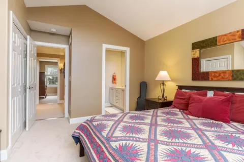 Bedroom - 15 Strawberry Rd, Bloomington, IL 61704 photo 3 of 5