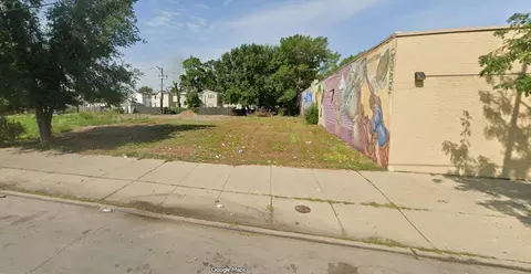 6818 S Ashland Ave, Chicago, IL 60636