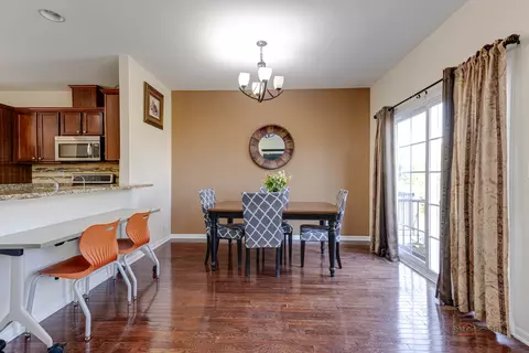 Dining - Undisclosed, Aurora, IL 60504 photo 1 of 1