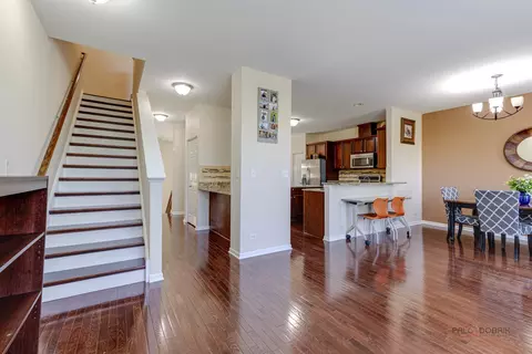 Entry Way - Undisclosed, Aurora, IL 60504 photo 2 of 3