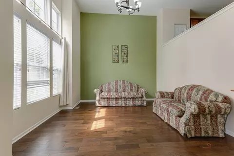 Living - Undisclosed, Aurora, IL 60504 photo 1 of 3