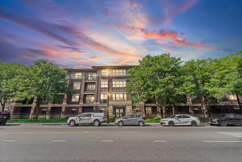 6436 Roosevelt Rd #410, Oak Park, IL 60304