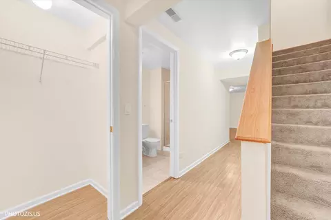 Entry Way - 1130 S Troy Ave #E, Chicago, IL 60612 photo 2 of 4